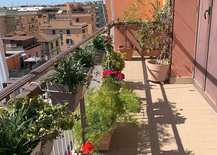 Attico Luminoso A 7 Fermate Dal Colosseo Rom